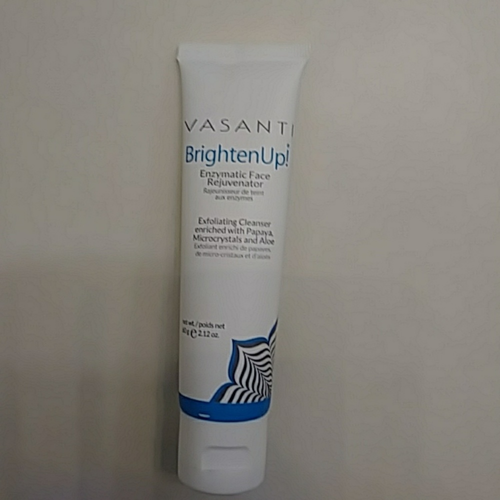 Vasanti Brighten Up! Enzymatic Face Rejuvenator